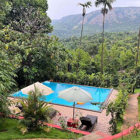 Hill Crest Resort - Coorg Madikeri Eksteriør bilde