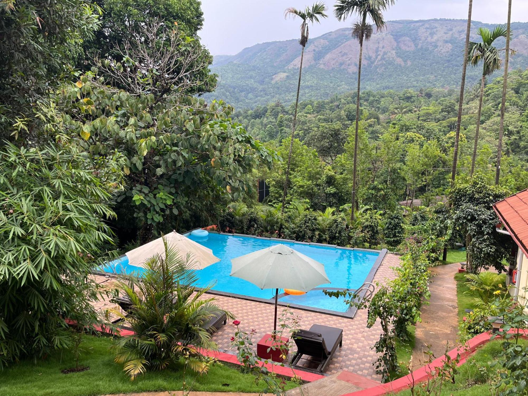 Hill Crest Resort - Coorg Madikeri Eksteriør bilde